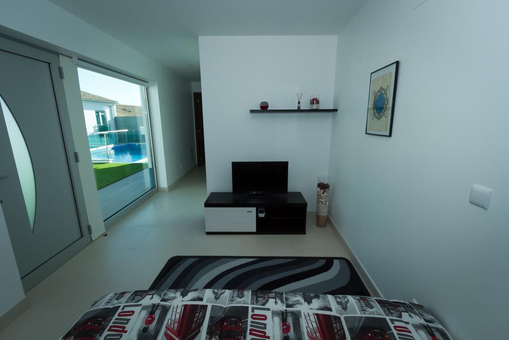 Peralux Hotel Eksteriør billede